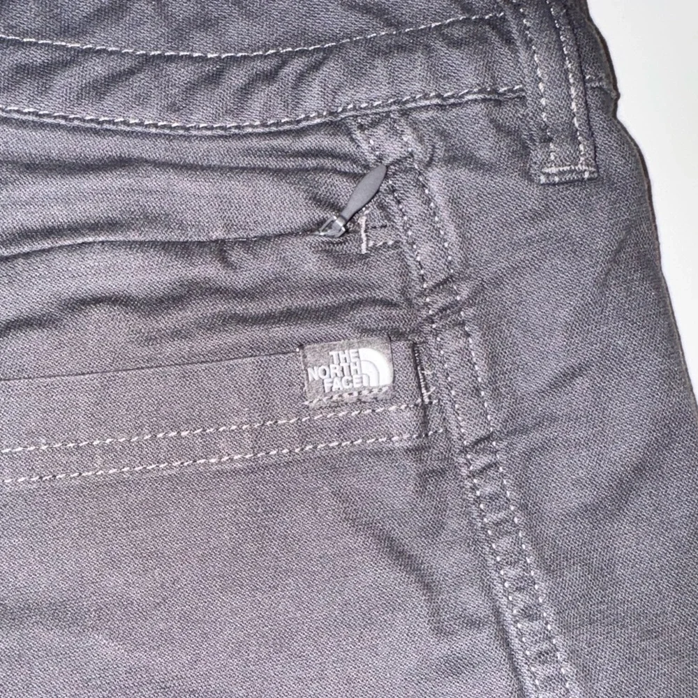 The North Face Women's Charcoal Shorts - Picture 4 of 4